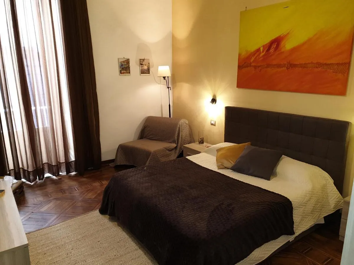 B&B Napoli Storica 0*, Naples